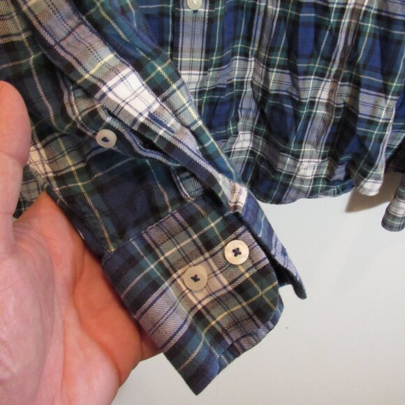 UNTUCKit Shirt Button Up Blue Grey Flannel Plaid Cotton Long Sleeves Sz. Large - Picture 6 of 10